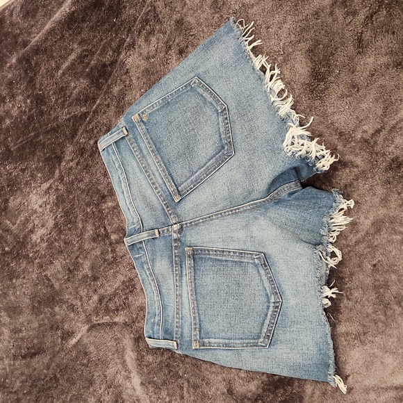 Light wash Madewell "the perfect jean" eco collection jean shorts size 29, NWT! - Picture 9 of 14